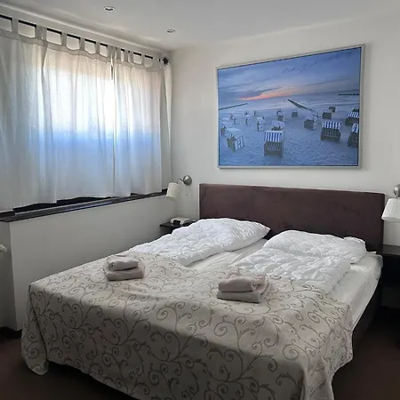 Appartementhaus Seemoewe Strandmoewe 아파트 그로미츠