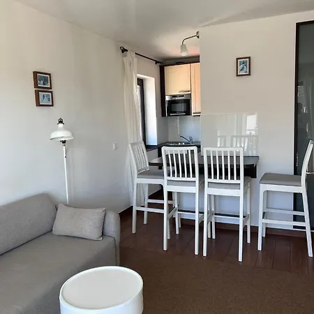 Appartementhaus Seemoewe Strandmoewe 아파트 그로미츠